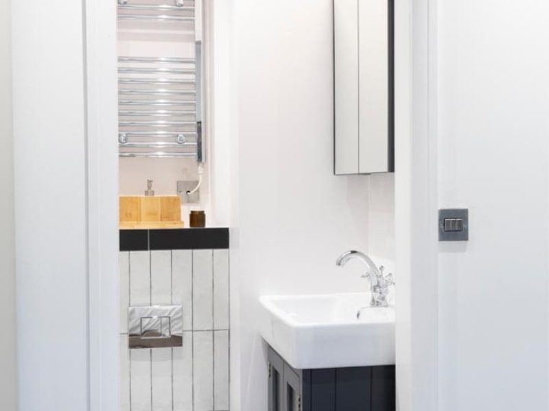 Node London Brixton - Studio_ Bathroom 2 WM