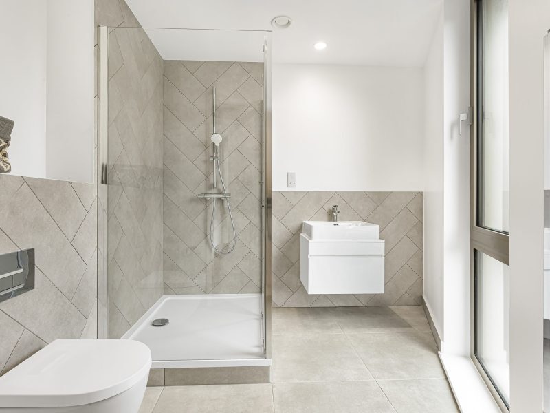 Node Limehouse PH 3 Bed - master bath - 16_64964