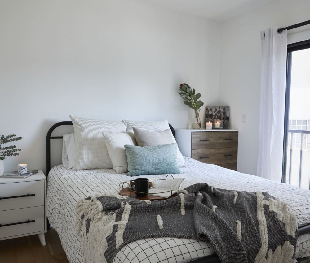 Node Living Los Angeles - Furnished Apartment 908 Everett 2BED - Bedroom-2