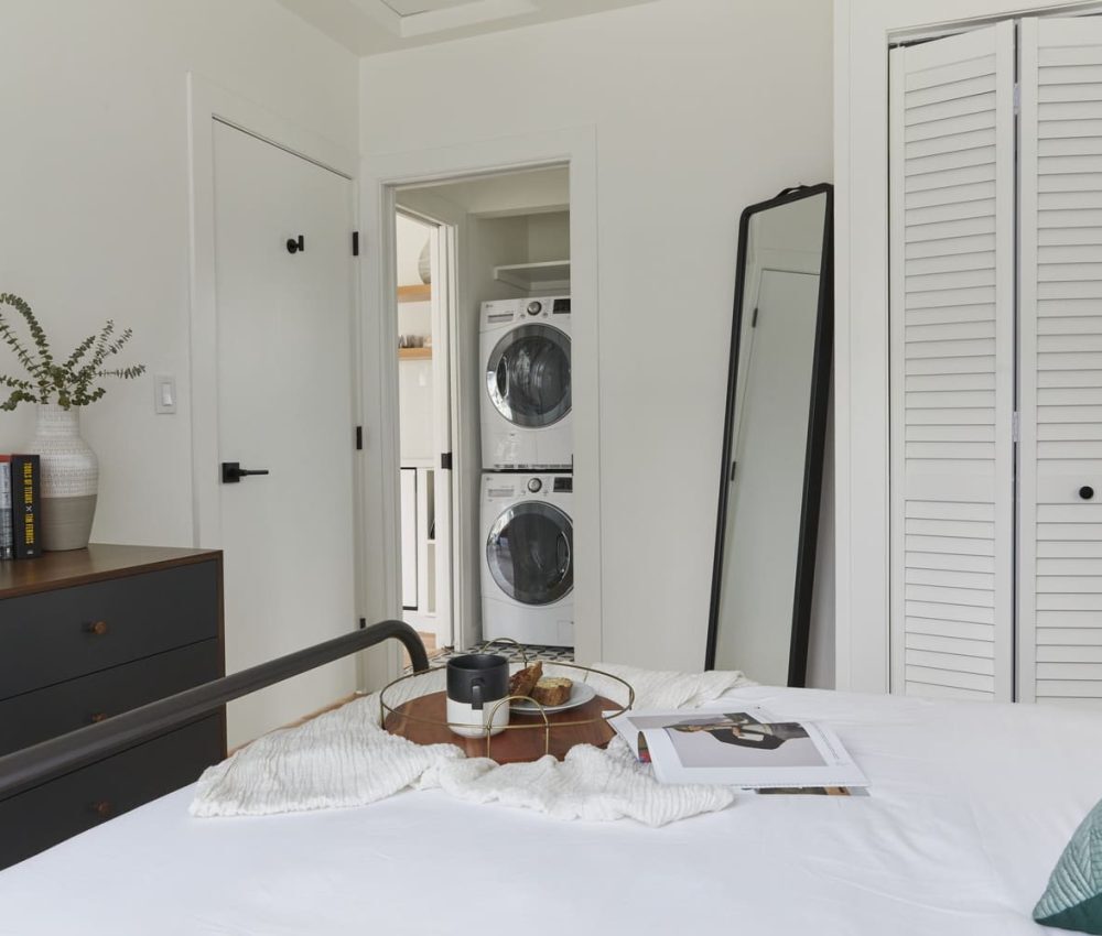 Node Living Los Angeles - Furnished Apartment 910 3Q Everett - Bedroom-3