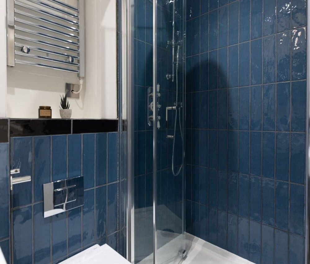 Node London Brixton - Apt 09 - Bathroom-2 WM